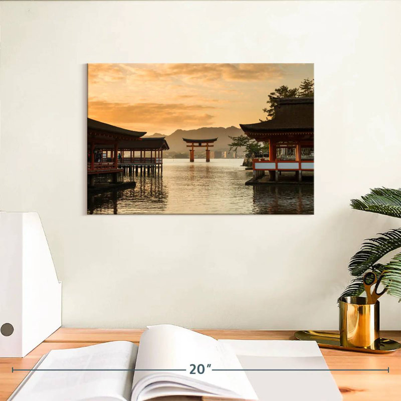 Célèbre sanctuaire Itsukushima, H 8 po x l 12 po