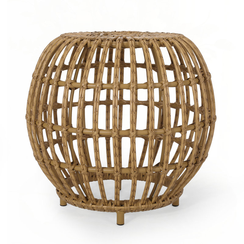 Table d'appoint bohème en faux rotin