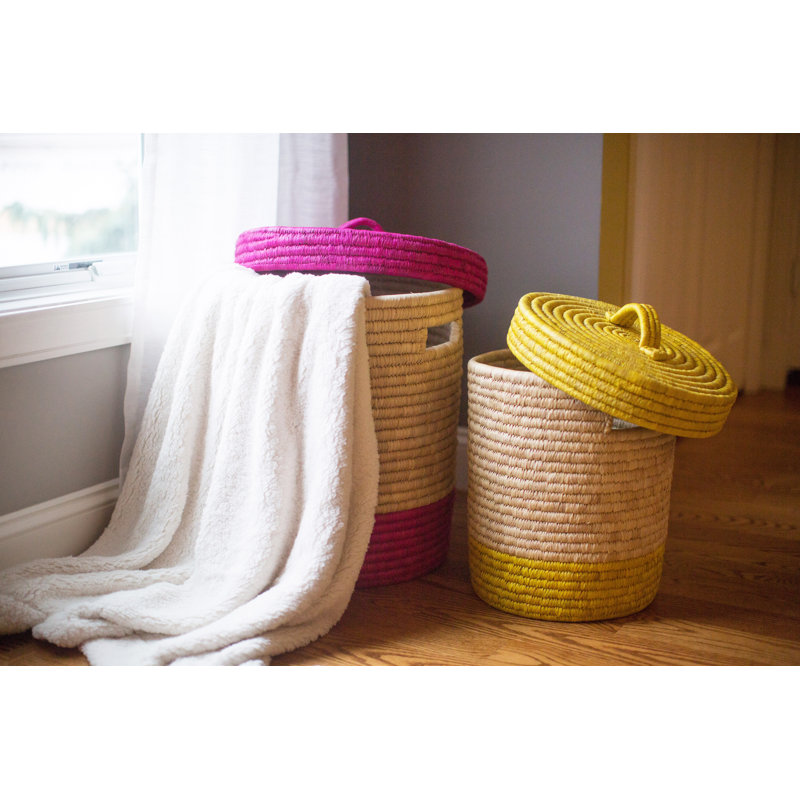 Panier à linge fait à la main