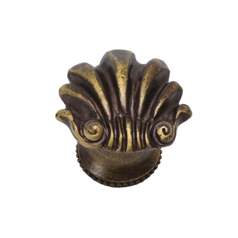 Aphrodite small shell knobin Gilded Mercury, Antique Brass