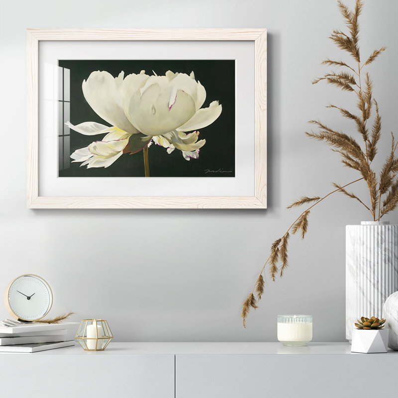 Aglow - Reproduction de photo sur toile, Cadre blanc, H 28 po x l 42 po x P 1,5 po