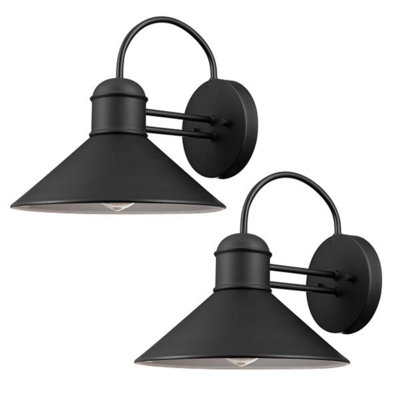 Gertraud Barn Light