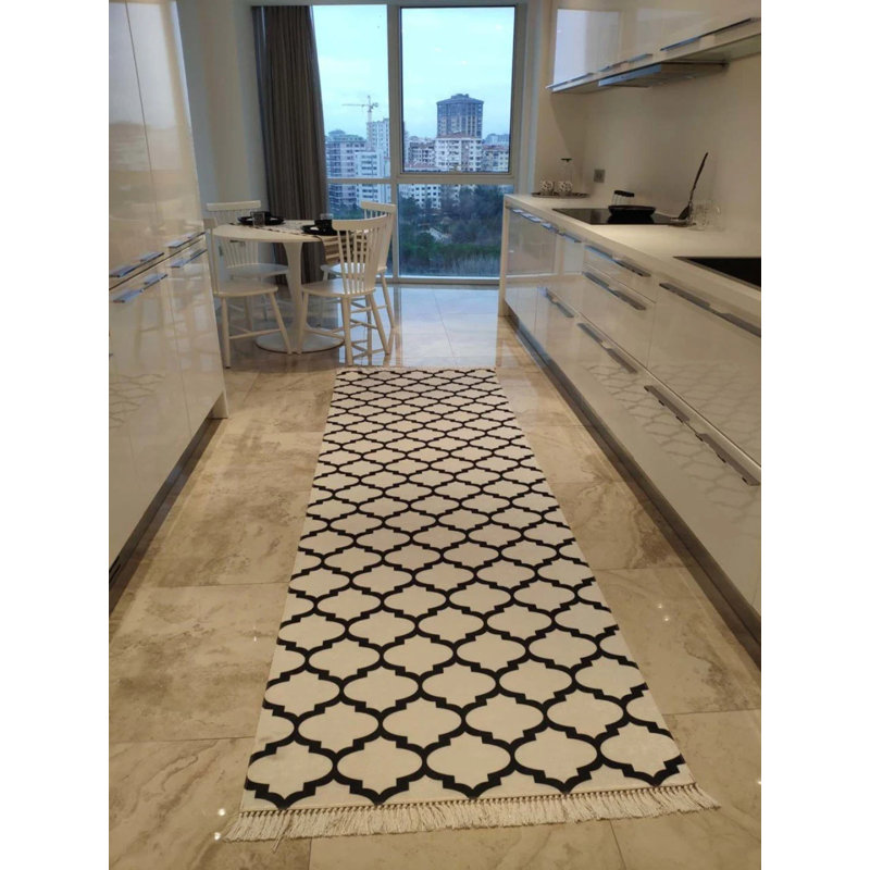 Masanao Performance Washable Damask Indoor / Outdoor Rug, Runner 5'3" x 13'1"