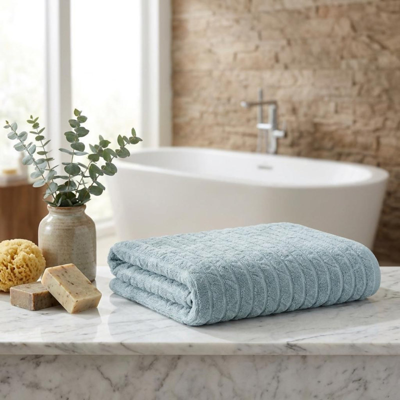 Ensemble de deux serviettes de bain géométriques turquoise en coton turc 27" x 54"