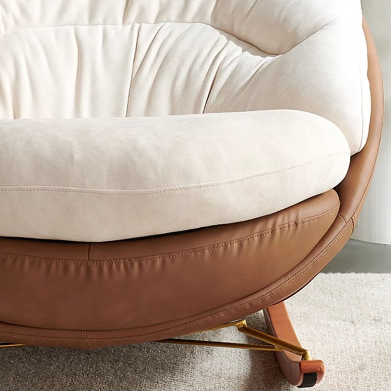 Chaise berçante de luxe à domicile