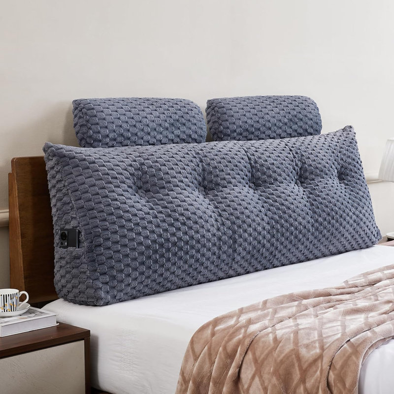 Coussin Velet, Gris, Triangulaire H 20 po x l 59 po