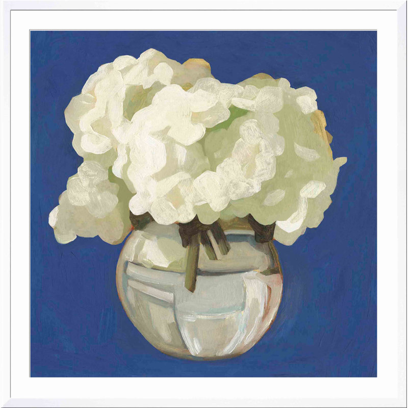 «White Hydrangeas I» par Emma Scarvey - peinture encadrée, Blanc, H 12 po x l 12 po