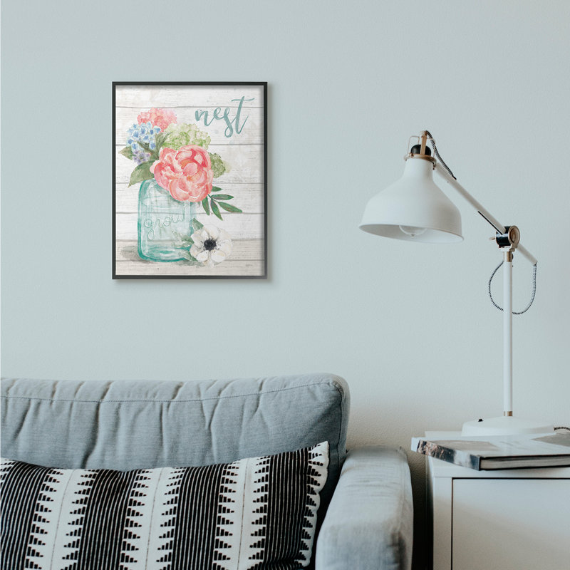 «Nest Grow Flower Jar Rustic», impression, H 16 po x l 20 po x P 1,5 po, Giclée encadrée noir minuit
