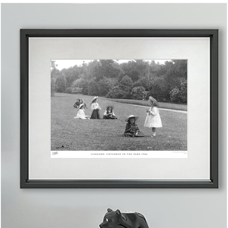 Liskeard, Children In The Park 1906 - Single Picture Frame Print, 28cm H x 36cm W x 2.3cm D