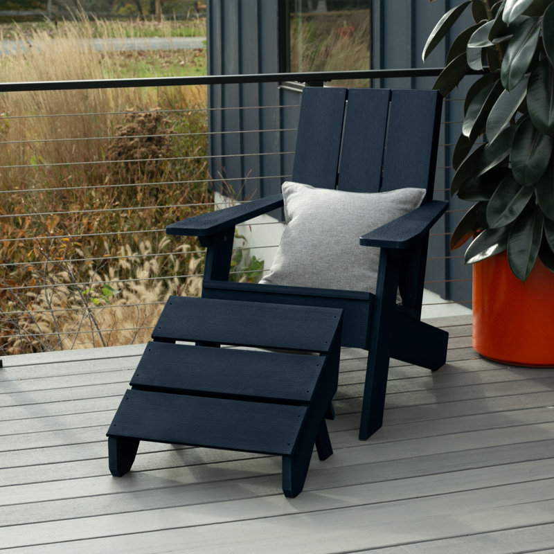 Chaise Adirondack en plastique avec repose-pieds Byrnes, Bleu