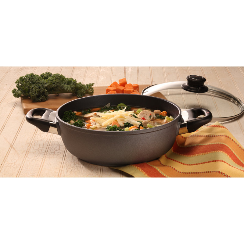 Round Aluminum Casserole Set, 3.2 Quarts