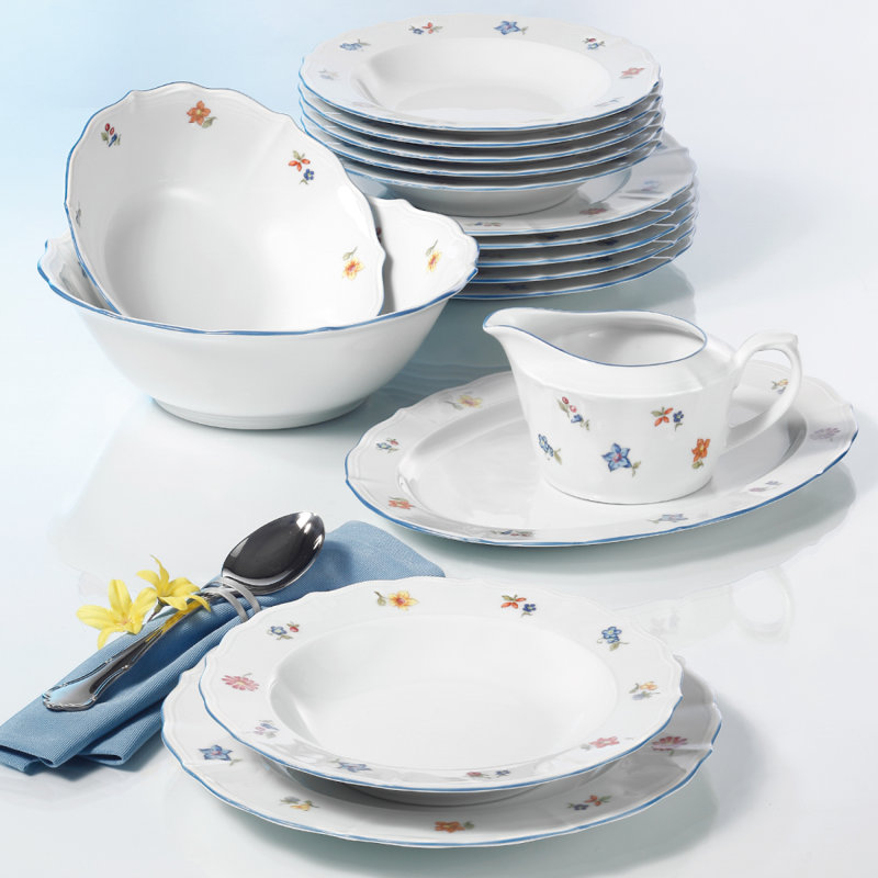 Sonate Nostalgie 17.1cm Bread Plate
