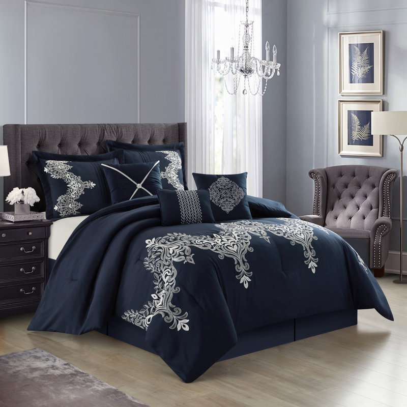 Ensemble d'édredon traditionnel 7 pièces Kelly, Bleu marine, Édredon de très grande taille et 6 pièces suppl