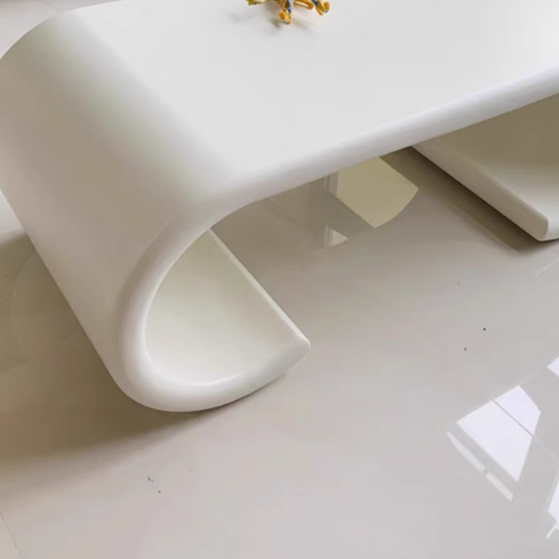 Table basse au design minimaliste de couleur crème, H 15,74 po x l 51,18 po x P 21,65 po