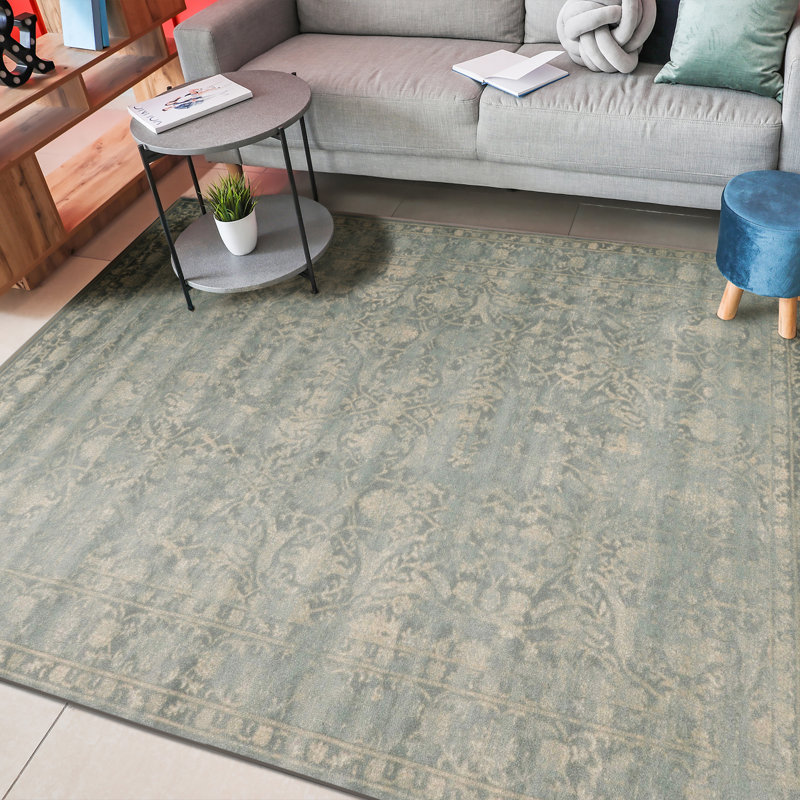 Benson Oriental Indoor Rug, Rectangle 3'3" x 4'11"