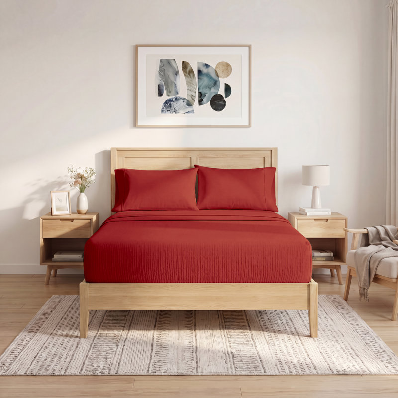 Bedtite 4 Piece Microfiber Sheet Set, Red, Full Sheet Set with 2 Pillowcases