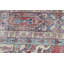 Tapis turc antique fait à la main avec un motif bohémien décoratif dans des tons vifs de rouge et de bleu