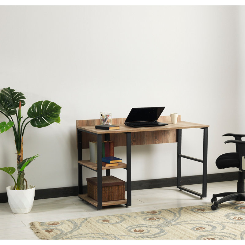Bureau d'écriture et d'ordinateur Rasse