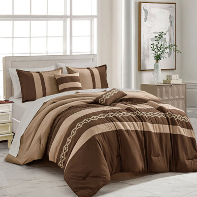 Channel Geometric Shapes Comforter Set