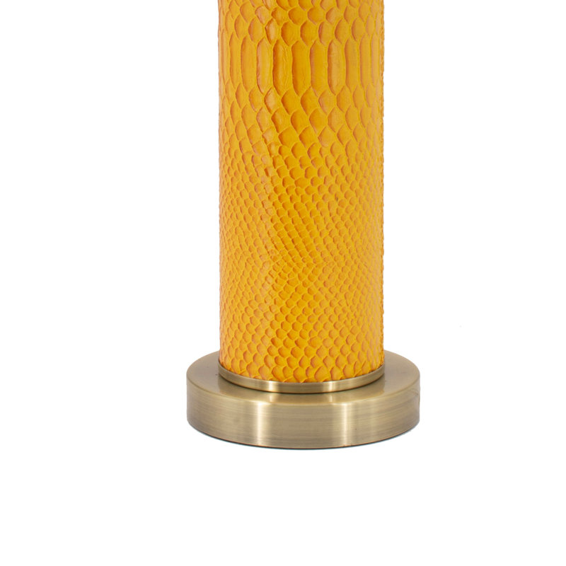Lampe de table en métal