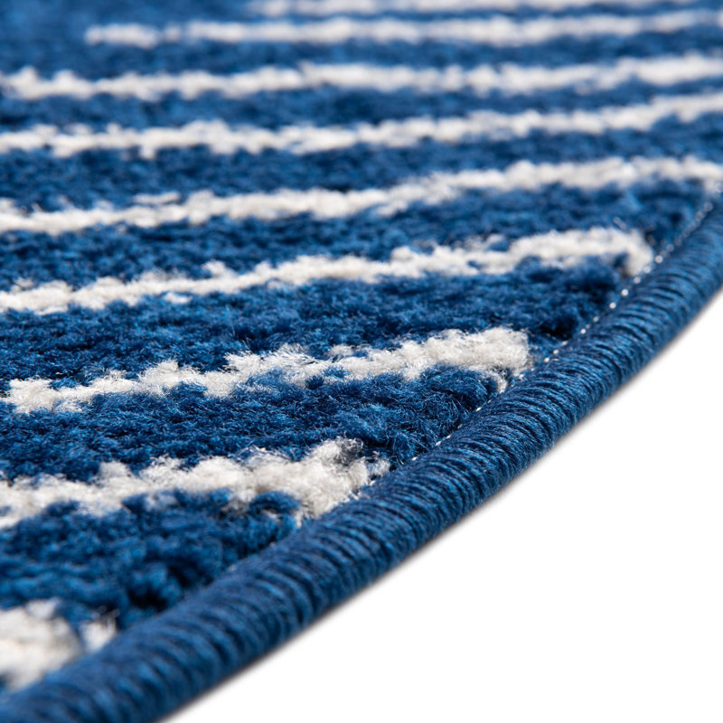 Geometric Indoor Rug, Round 6'1"