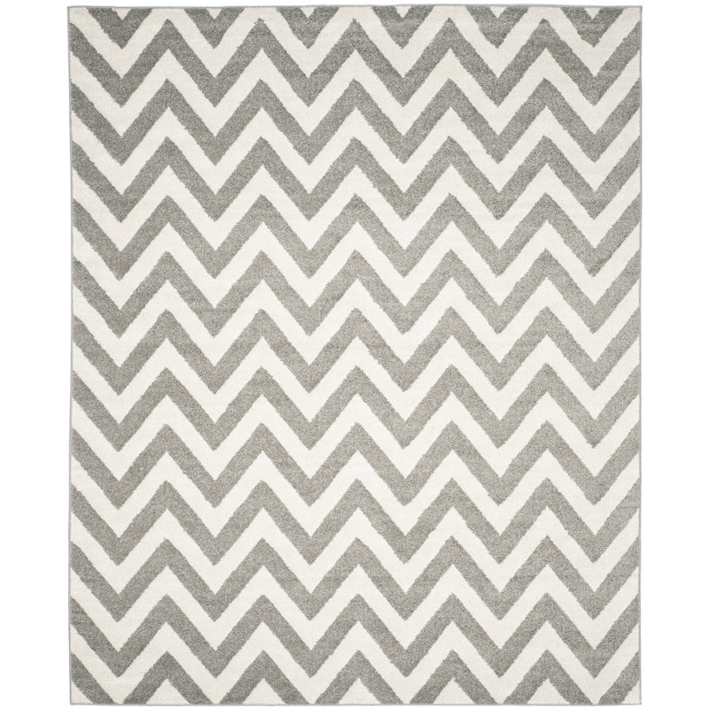 Falstaff Performance Chevron Rug, Rectangle 2'6" x 4'