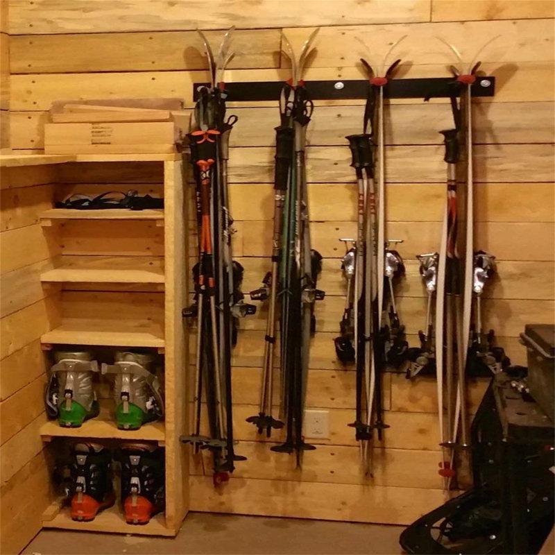 Wall Ski/Snowboard Rack