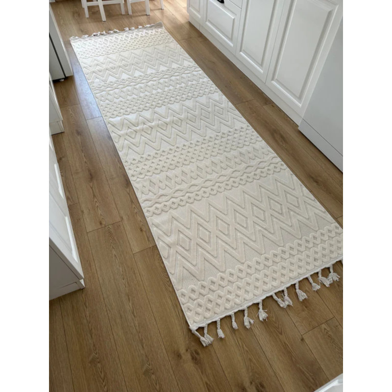 Jyden Southwestern Indoor / Outdoor Rug, Rectangle 5' x 8'11"