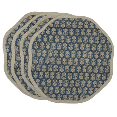 Fabdivine 15"Classic Scalloped Placemat Set - Tulsi Buti