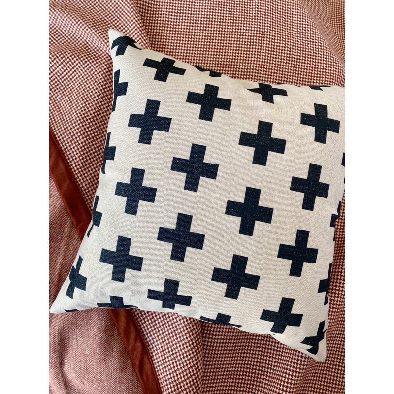Housse de coussin carré à motif de croix et insert croisé noir / blanc 17,7 po x 17,7 po
