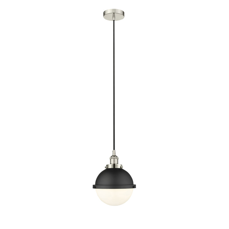 Luminaire suspendu simple à 1 lumière Laklyn, Bullé, H 12,5 po x l 9 po x P 9 po, Nickel poli