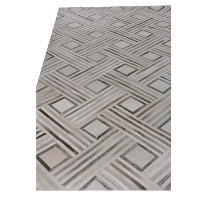 Natural Hide Cowhide Geometric Area Rug, Rectangle 5' x 8'