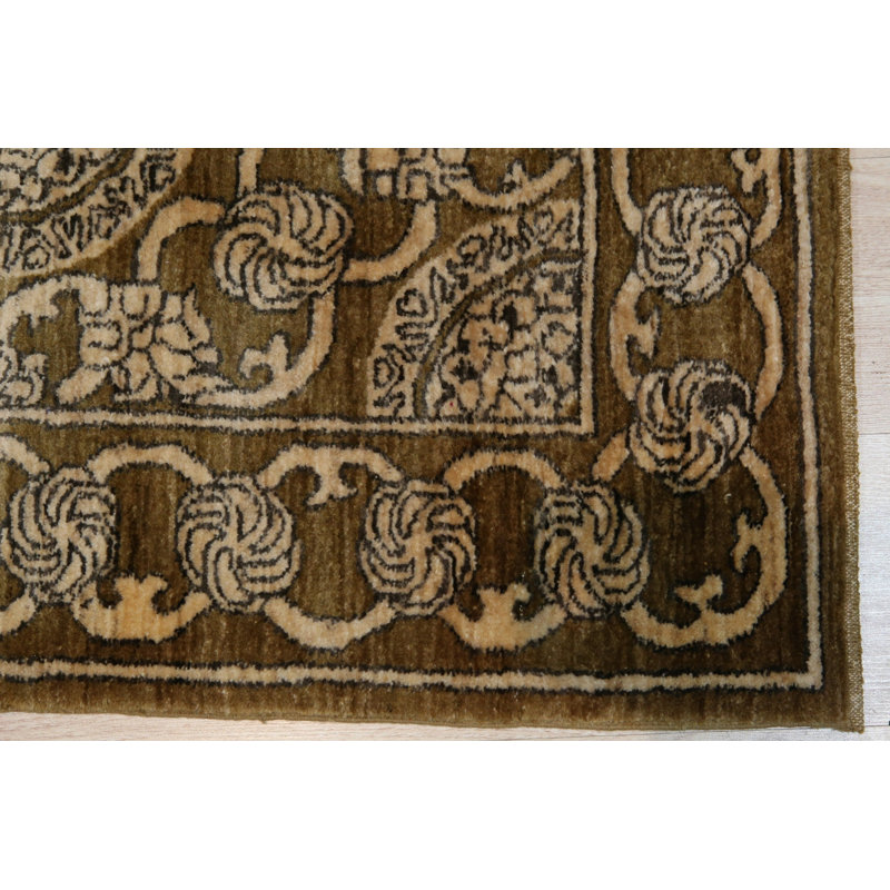 Hand Knotted Wool Floral Area Rug in Brown