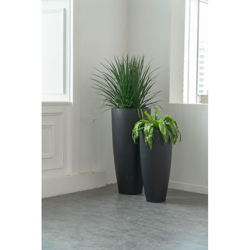 Sloatsburg Handmade Pot Planter, Black, 32" H x 15" W x 15" D