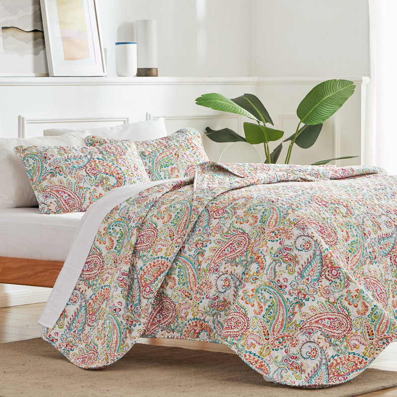 Hedvika Quilt Set, Twin Quilt + 1 Standard Sham, Paisley