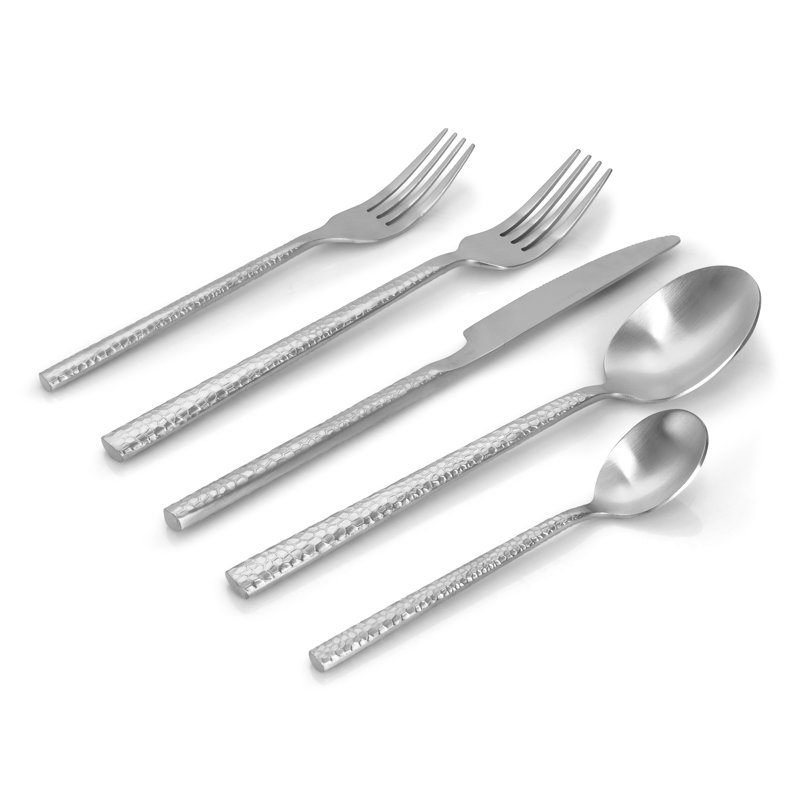 Ensemble de couverts en acier inoxydable Latitude Run® Jhamari - Service pour 4, Satin argenté