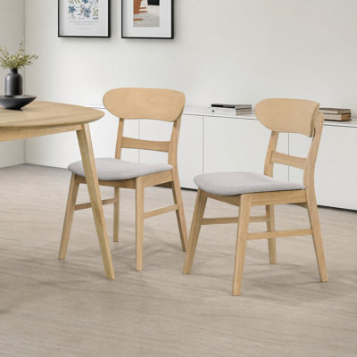 Chaise rembourrée en bois massif