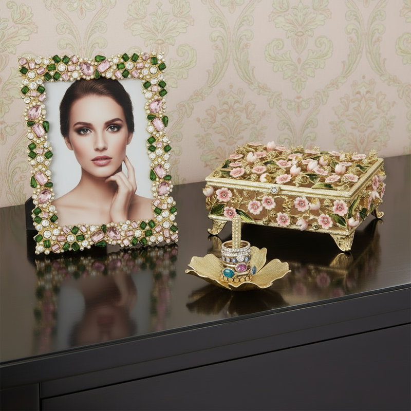 Bella Pewter Decorative Box