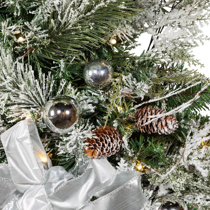 Christmas No Animal(s) Tabletop Tree