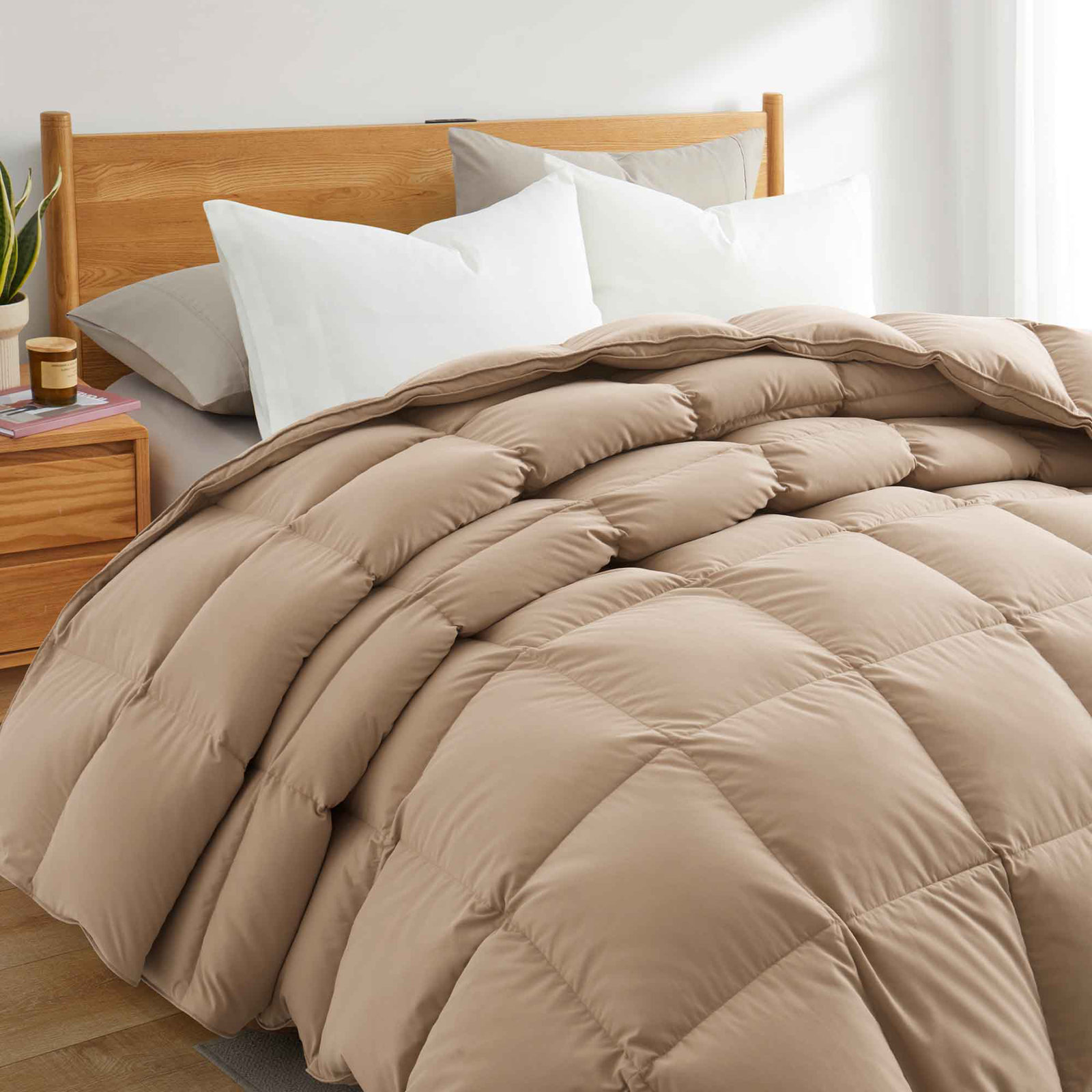 600 Fill Power All Season Down Comforter/Duvet Insert, California King Down Comforter, Ginger Root