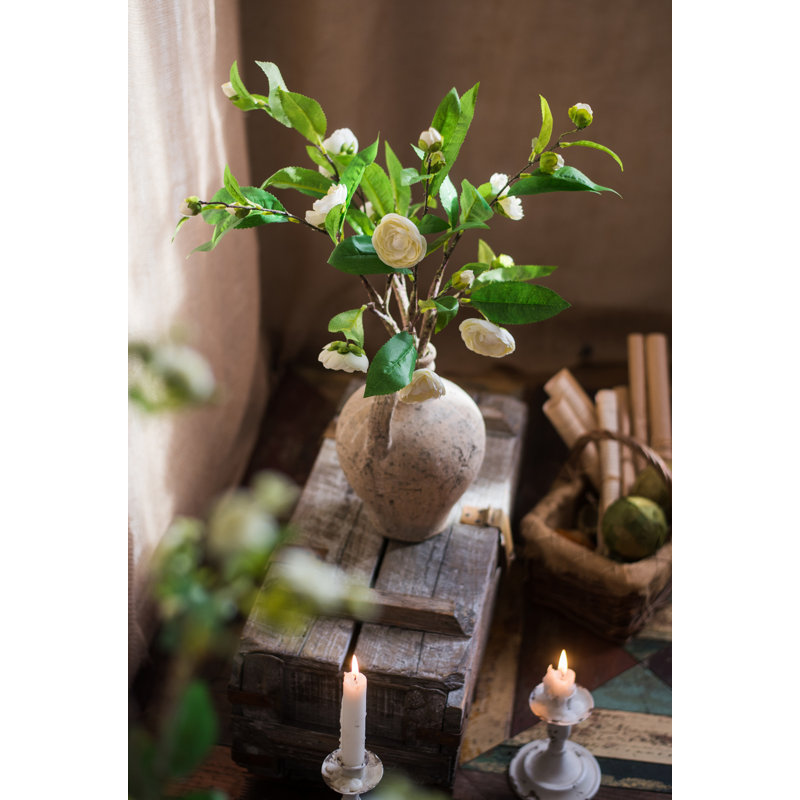 Tige de camellia à feuilles de fleurs en soie, 3 tiges, H 20,5 po x l 10,2 po x p 1 po, Vert