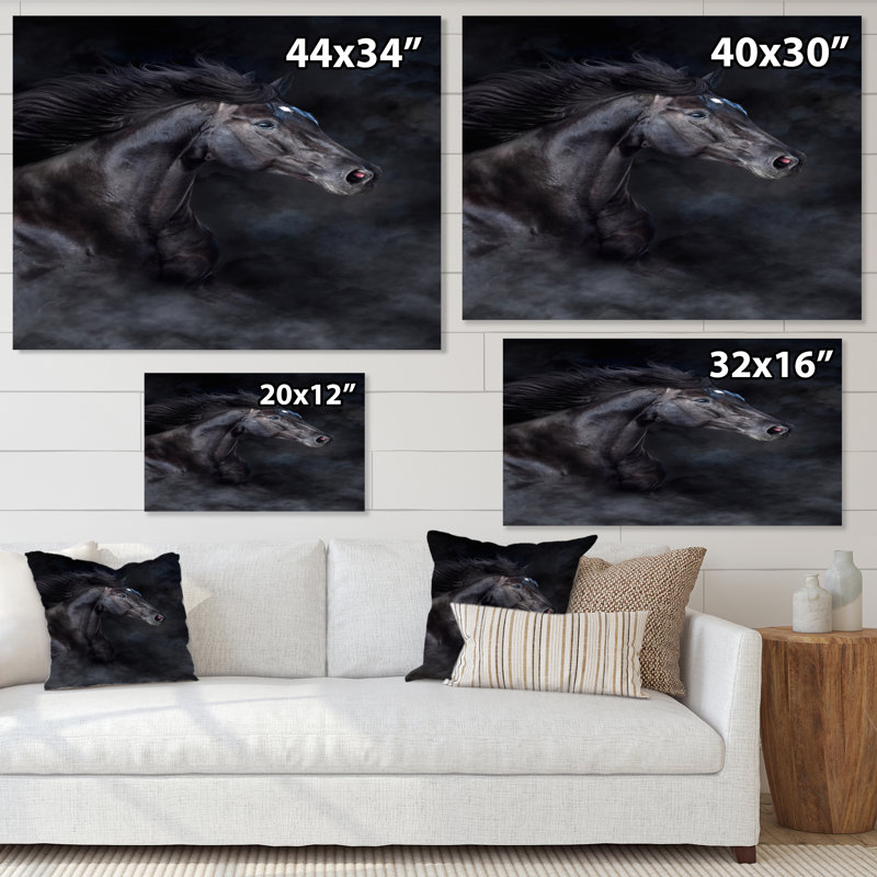 Portrait d'étalon noir I - peinture sur toile, H 16 po x l 32 po, Toile tendue