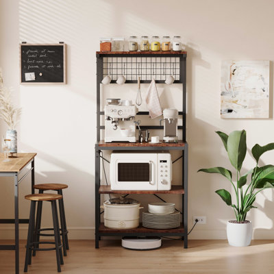 Étagère de cuisine avec prise de courant Bakers