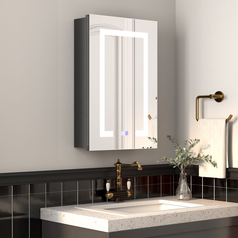 Armoire à pharmacie encastrée sans cadre à DEL avec miroir et tablettes réglables, USB, désembueur Hellmuth, Oui