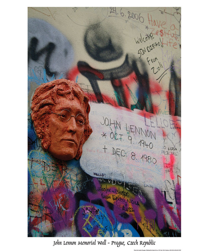  Officiellement sous licence John Lennon Wall Memorial - Prague - affiche d'art - 24 x 36 po - reproduction décorative - papier affiche - prêt à encadrer