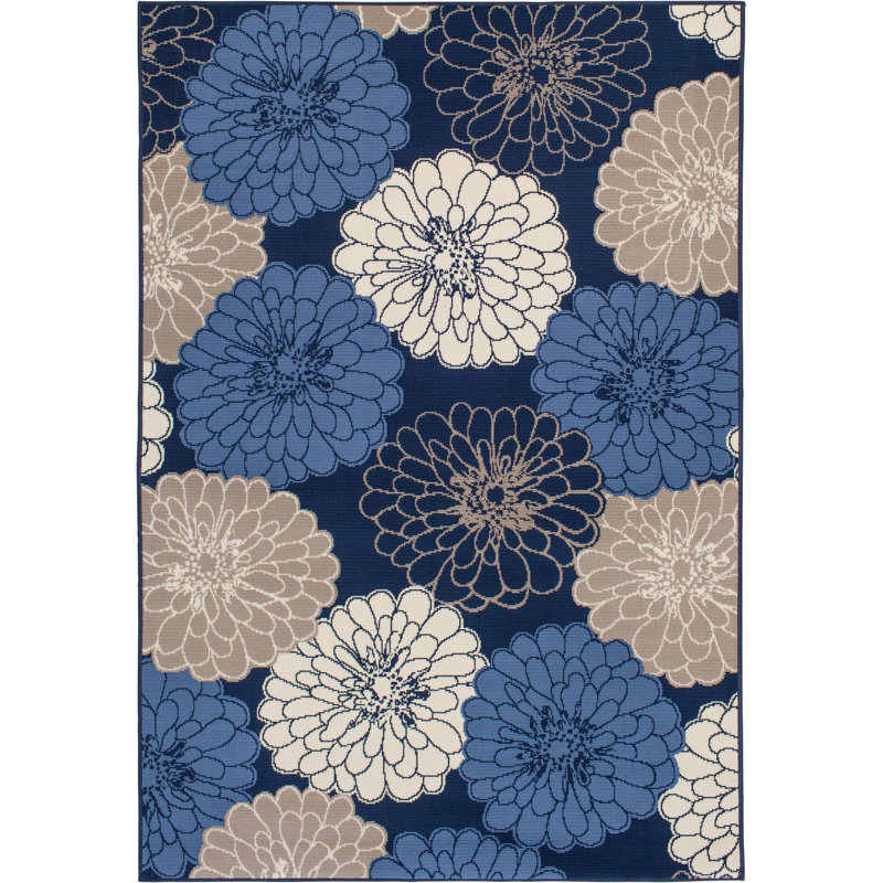 Asaro Floral Indoor / Outdoor Rug, Rectangle 6'6" x 9'6"