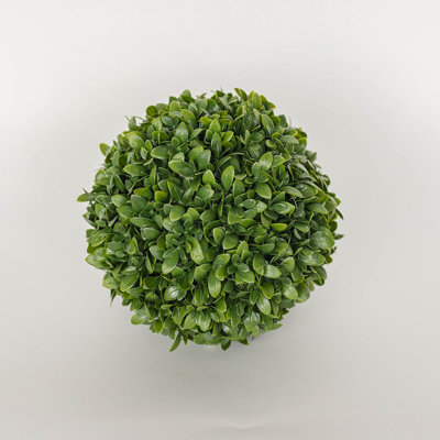 Boule à thé, feuilles, plantes et arbres