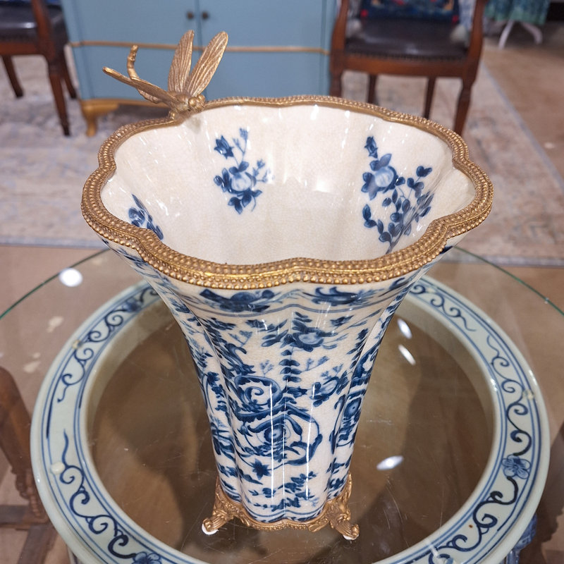 Hand Painted Decorative Porcelain Vase