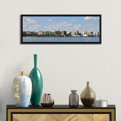 «Madison Skyline Cityscape», reproduction de photo sur toile en bleu