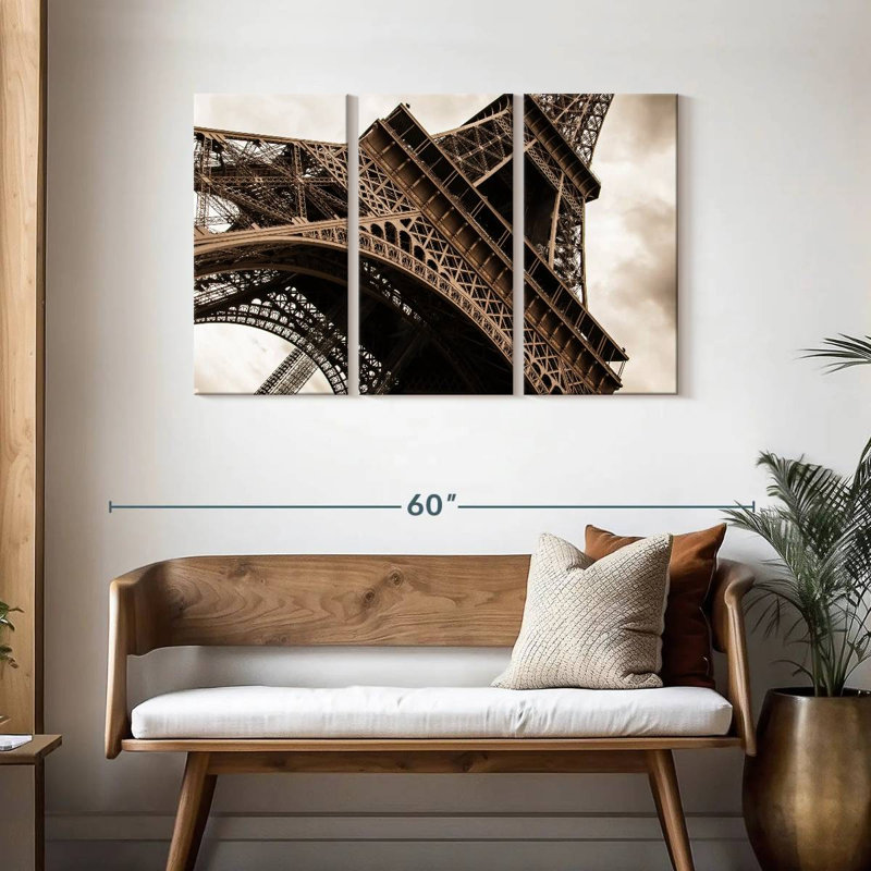 Lilie Vintage Eiffel Tower, 28" H x 45" W